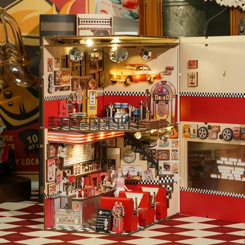 1950s Diner - Book Nook