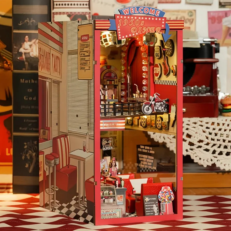 1950s Diner - Book Nook
