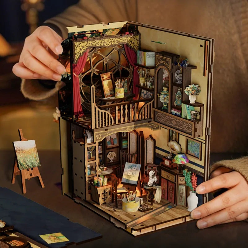 A World Within The Frame - Book Nook