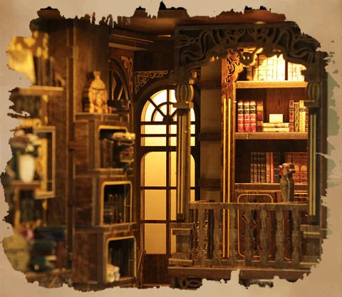 Balcón de biblioteca iluminado