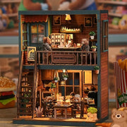Bear Restaurant - Book Nook en miniatura