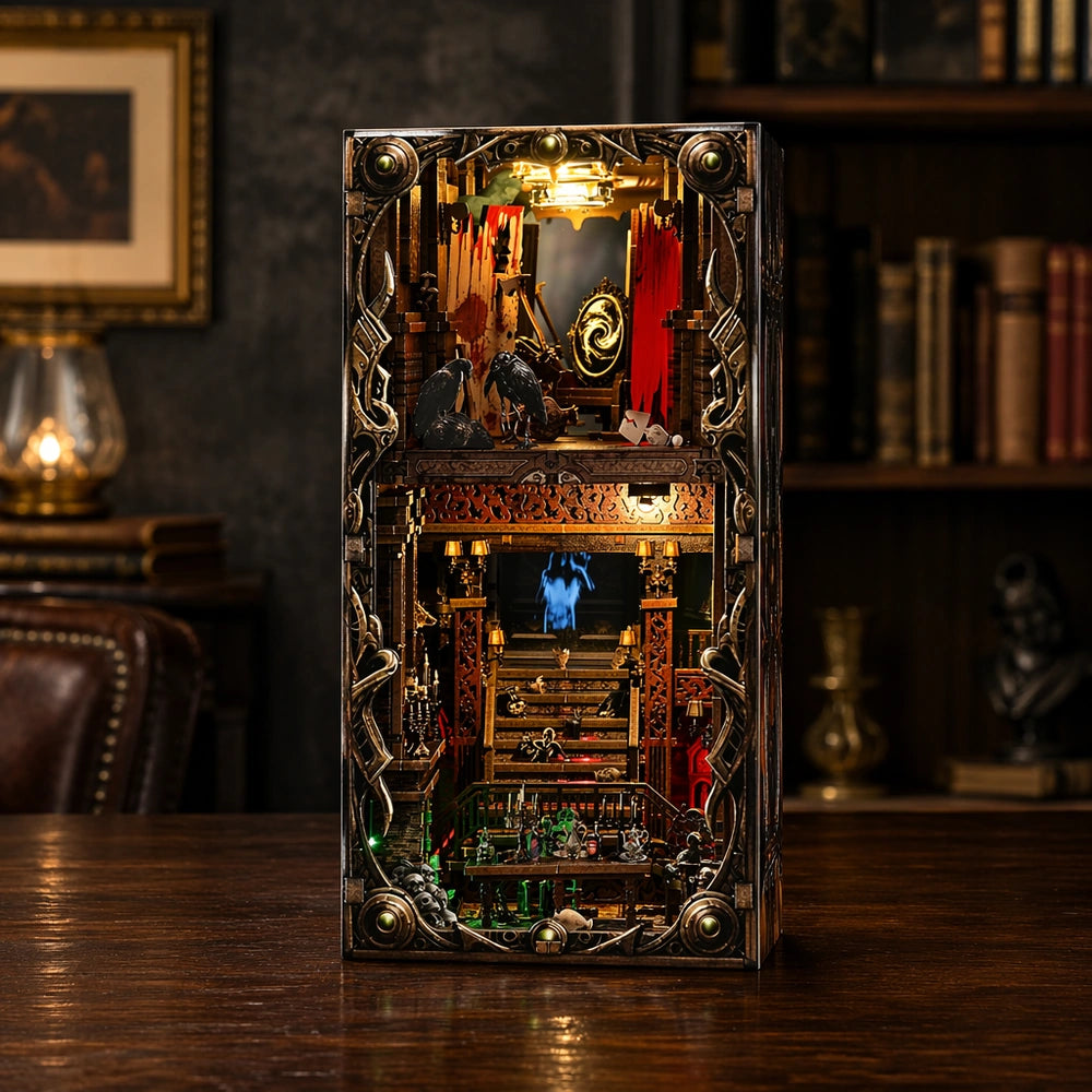Bloody Hotel - Book Nook