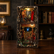 Bloody Hotel - Book Nook