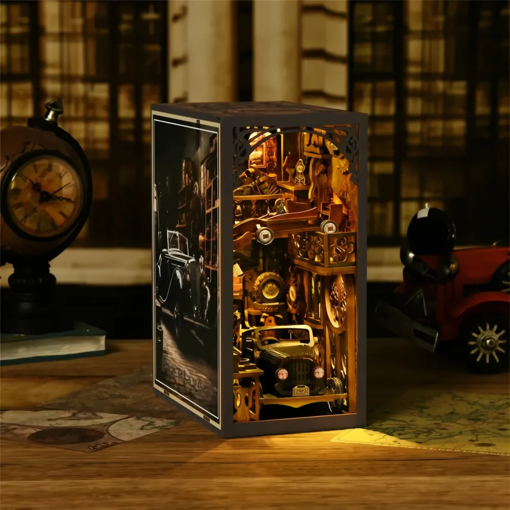 Car Players - Book Nook Kit