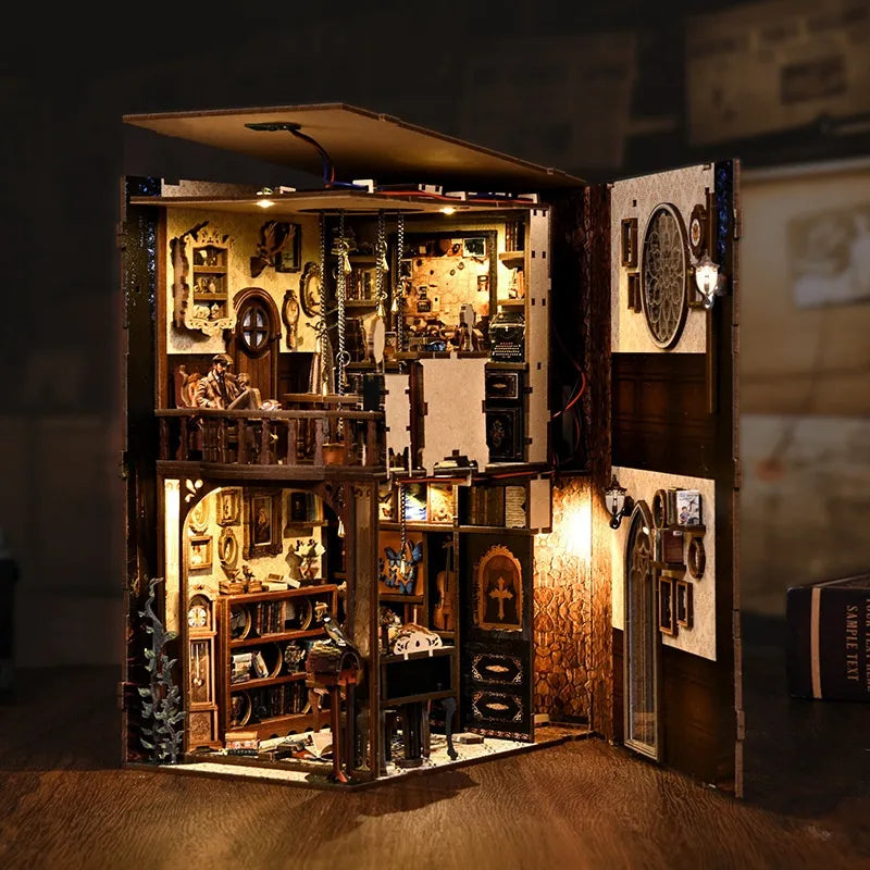 Dark Box Mystery Case - Book Nook