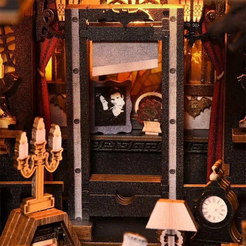 Dark Family - Book Nook