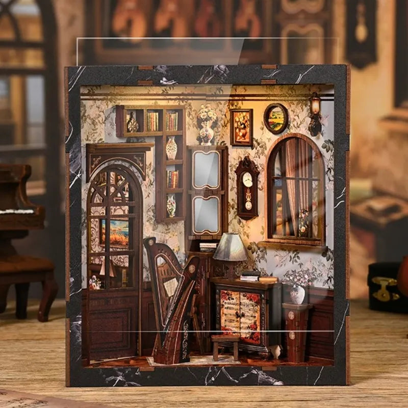 European Melody Box - Book Nook en miniatura