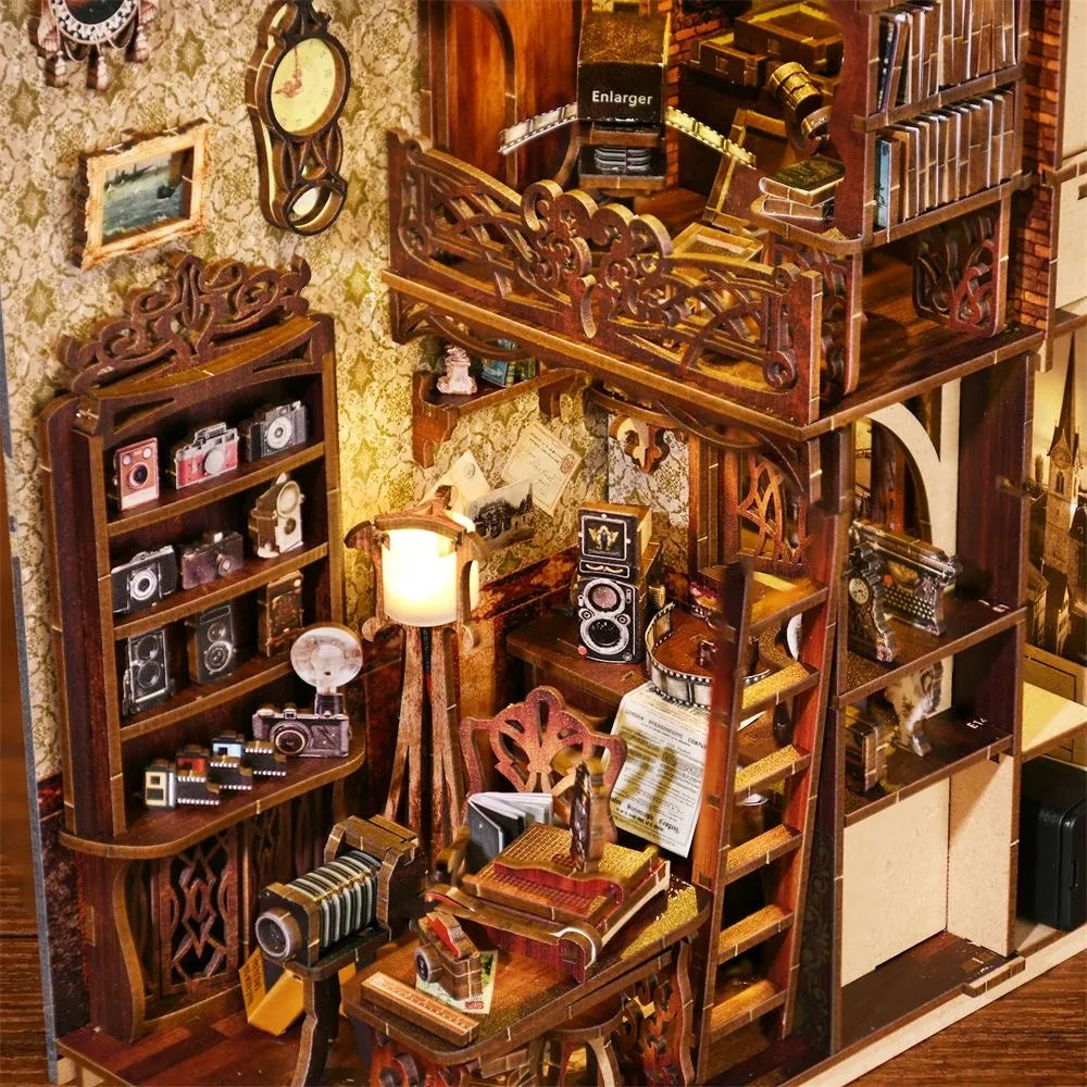 Film Darkroom - Book Nook