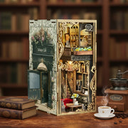 Four Seasons Coffee - Book Nook