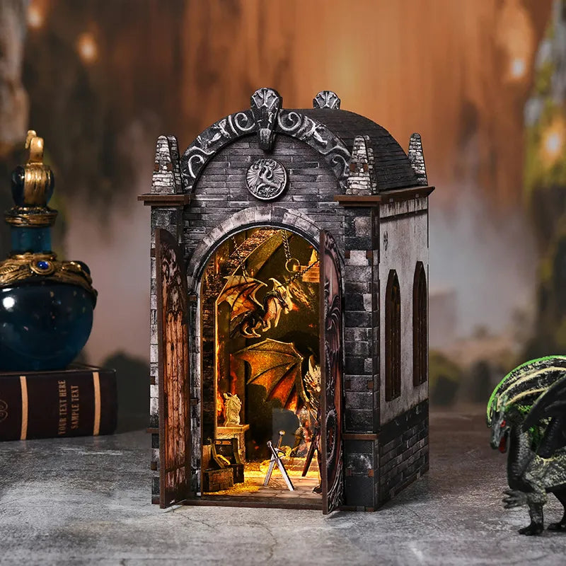 Dragons Treasure Labyrinth - Book Nook