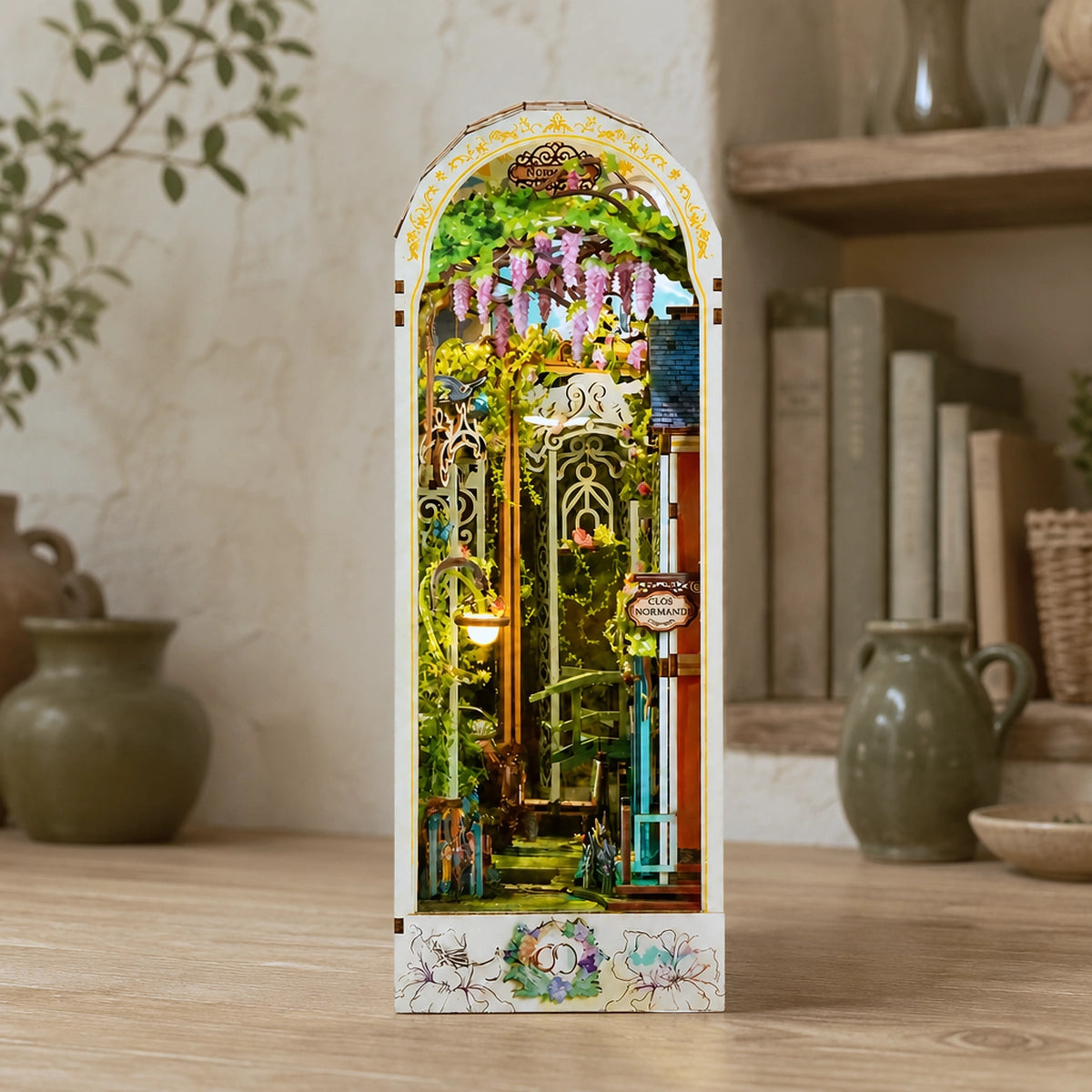 Giverny Garden - DIY Book Nook