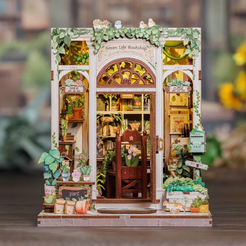 Green Life Bookshop - Book Nook