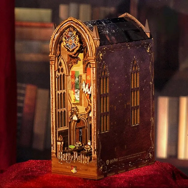 Harry Potter Magic Auditorium - Book Nook en miniatura