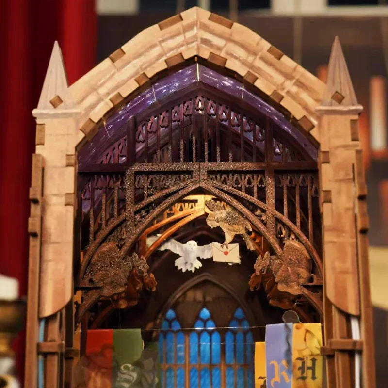 Harry Potter Magic Auditorium - Book Nook en miniatura