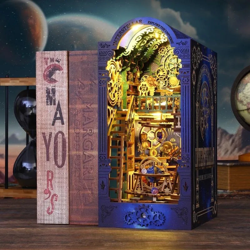 Interstellar Exploration - Book Nook