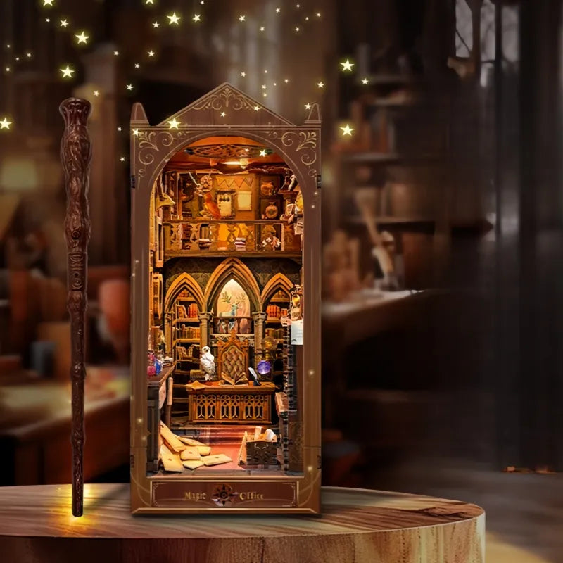 Magic Office - Book Nook Kit