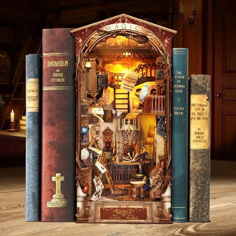 Magic World - Book Nook
