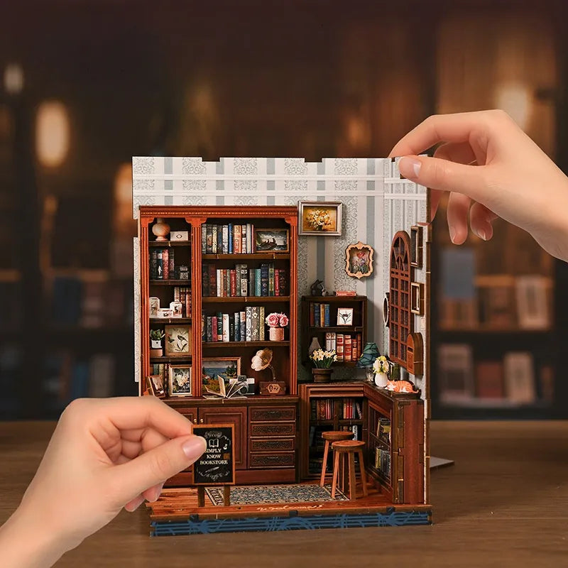 Pergola Reading Room - Kit Book Nook