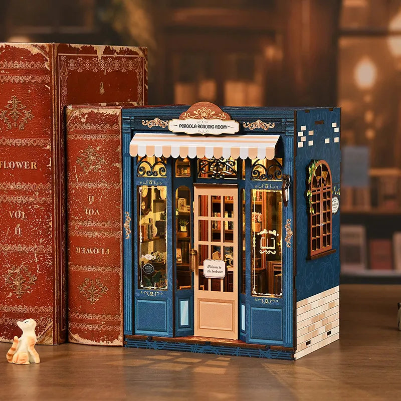 Pergola Reading Room - Kit Book Nook