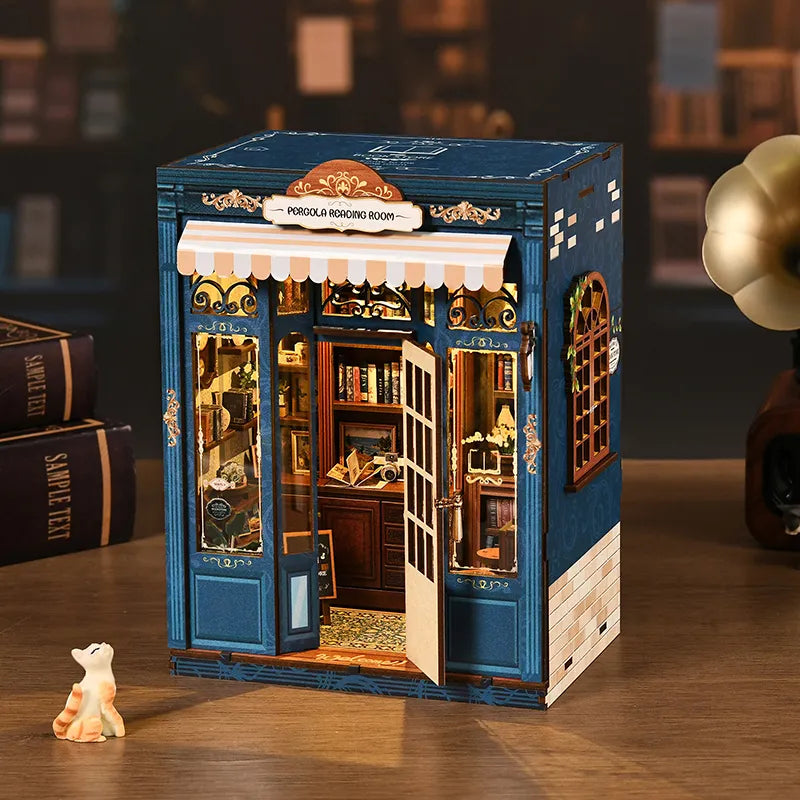 Pergola Reading Room - Kit Book Nook