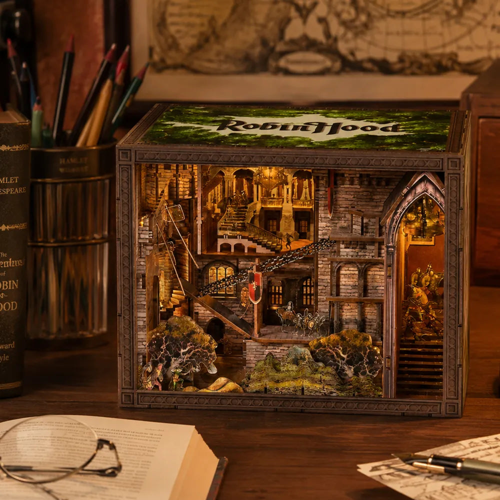 Robin Hood - Book Nook