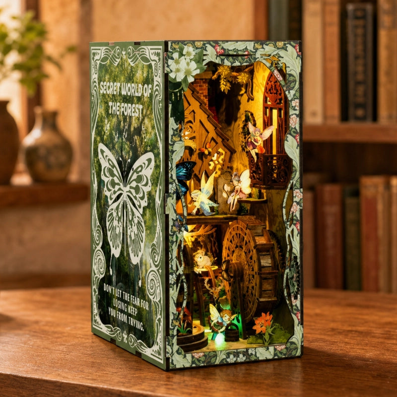 Secret World Of The Forest - Maquetas Book Nook