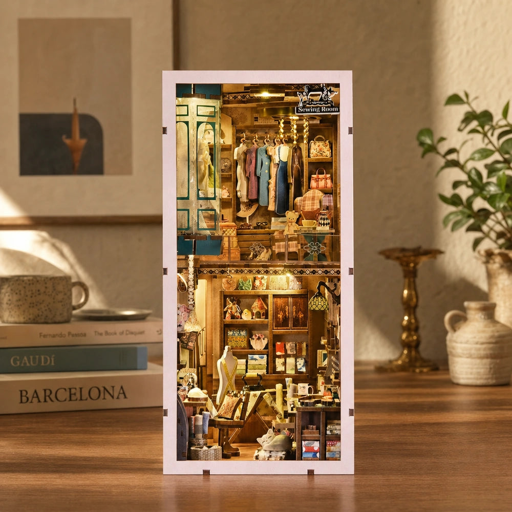 Sewing Room - Book Nook
