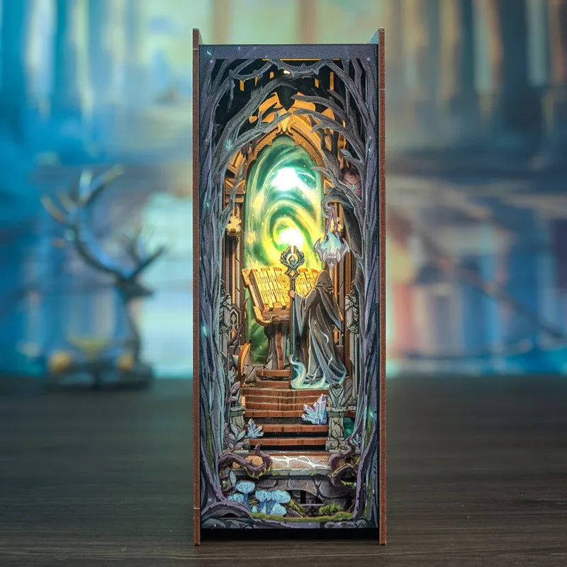 The Gate of Wonderland - Book Nook