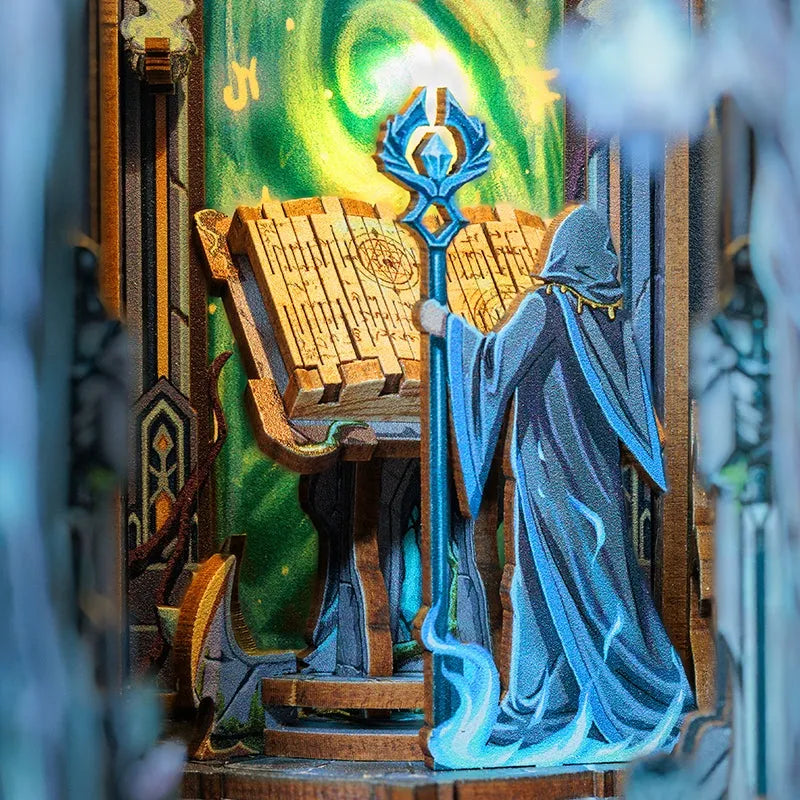The Gate of Wonderland - Book Nook