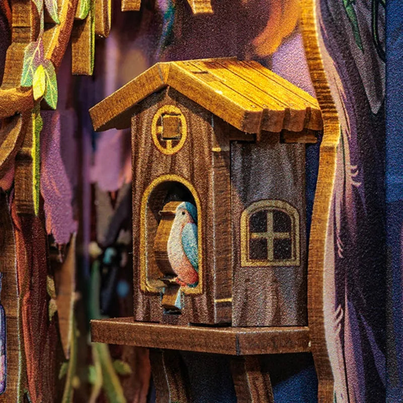 The Grace of The Forest - Book Nook en miniatura