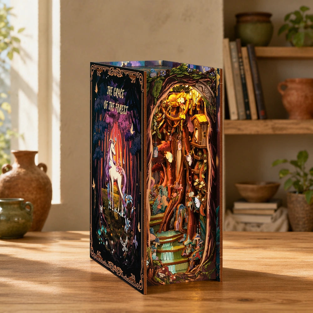 The Grace of The Forest - Book Nook en miniatura