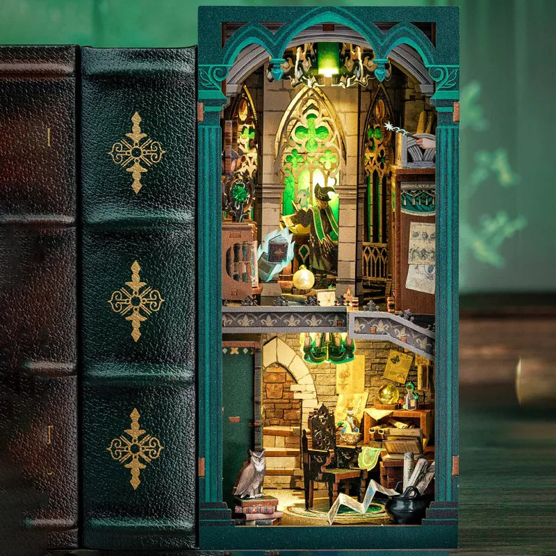 Darkness Common Room - Book Nook Kit