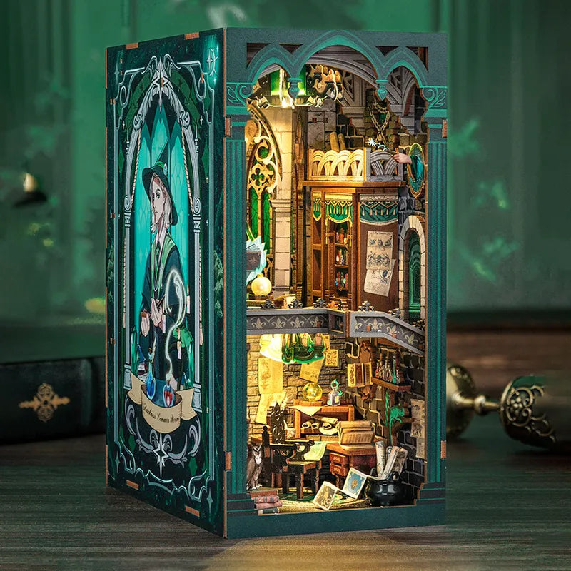 Darkness Common Room - Book Nook Kit