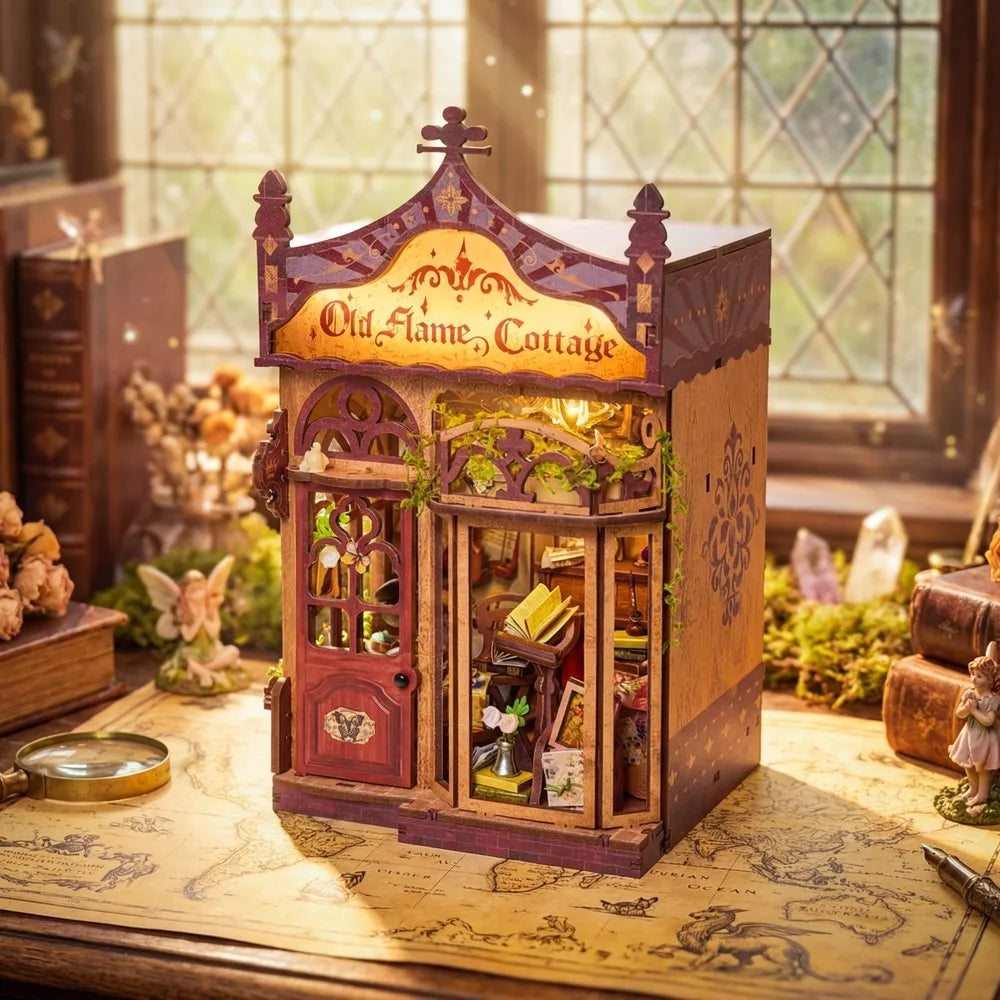 Old Flame Cottage - House miniature DIY